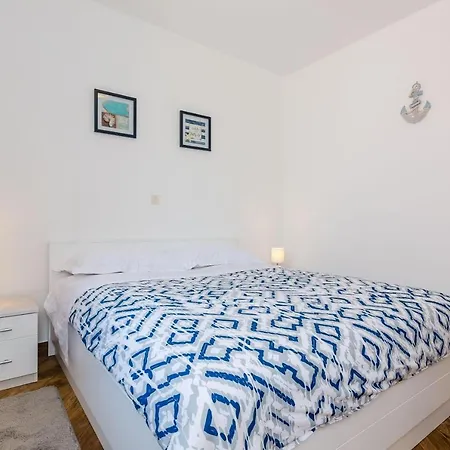 Appartement Carpe Diem - One Bedroom With Terrace And Sea View Mlini