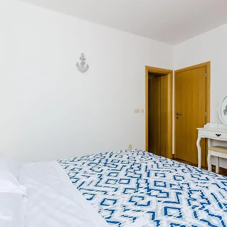 Appartement Carpe Diem - One Bedroom With Terrace And Sea View *